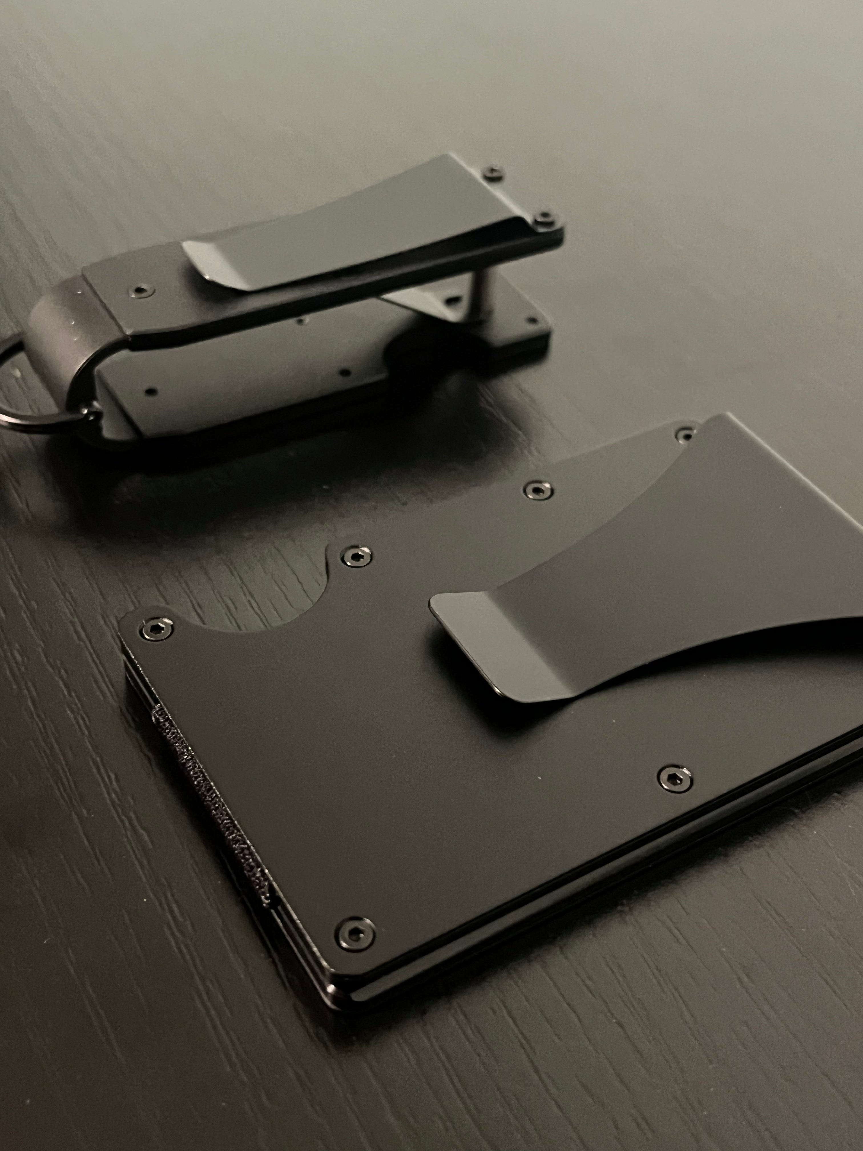 Minimalist Wallet + Key Organizer