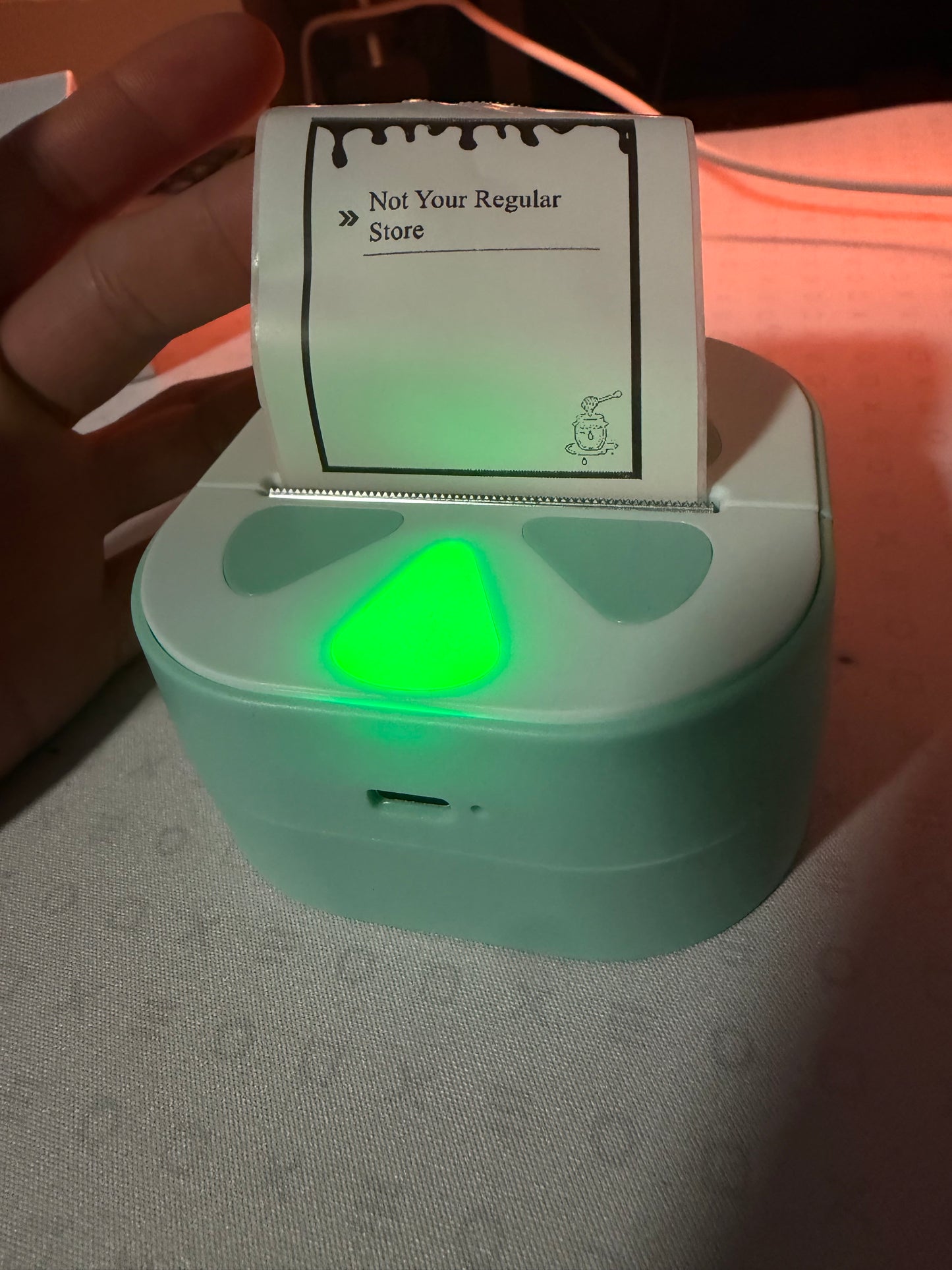 Jiuyin D20 Mini Label Maker – Inkless Bluetooth Label Printer for Classroom, Daycare & School Supplies